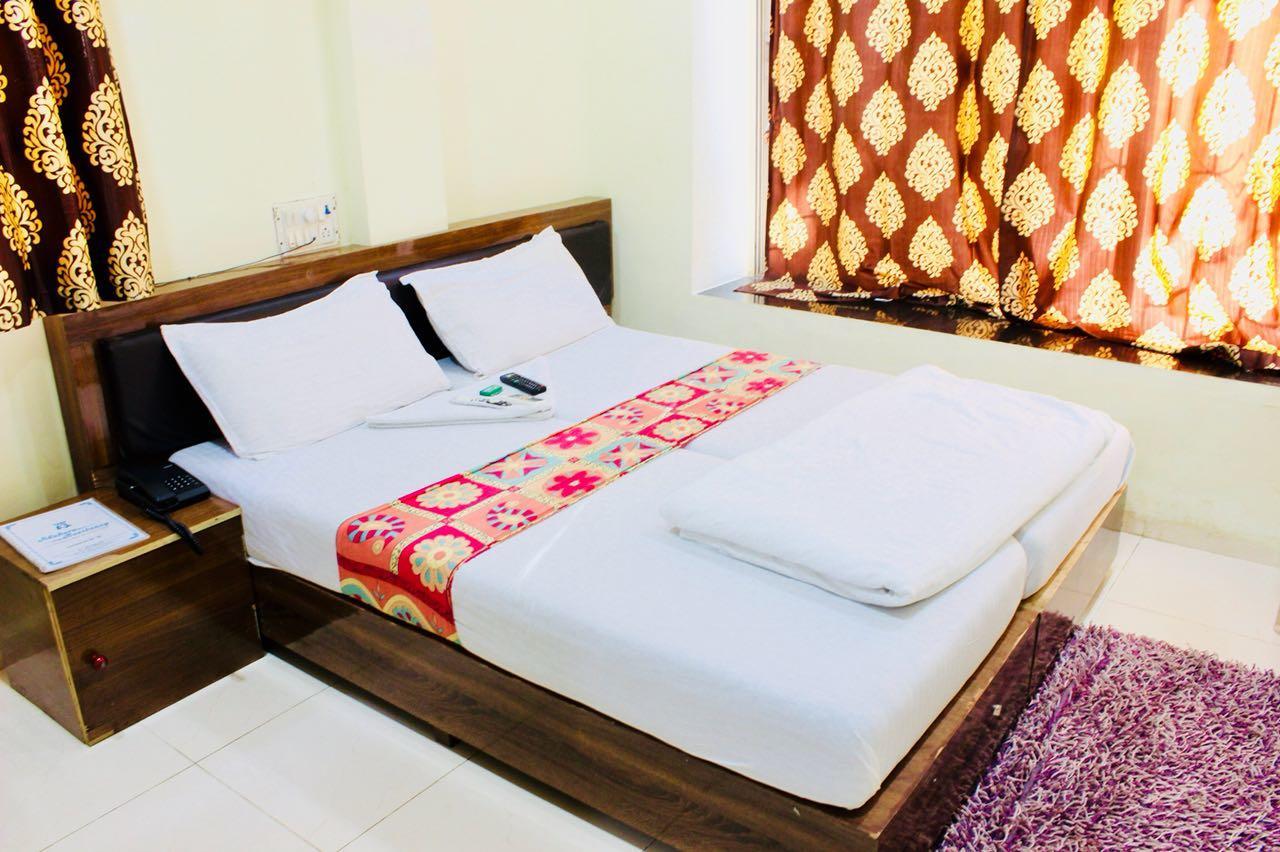 Akshara Residency Hotel มุมไบ ภายนอก รูปภาพ